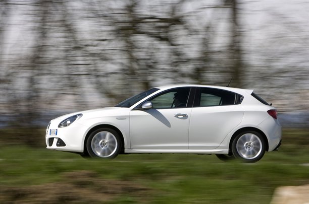 https://wcar.sets.lv/cars/Alfa Romeo/Giulietta hečbeks/e0a8d54099e85ccc0b3c427ccc29bfd7.jpg
